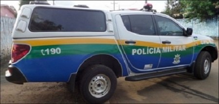 Homem preso sete vezes em flagrante delito, foge ao perceber a chegada da viatura