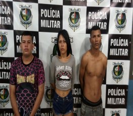 NA LESTE - Após roubar residência, trio é preso com  quase meio quilo de droga