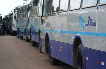 GREVE GERAL – Funcionários das empresas de transporte coletivo paralisam 100% dos ônibus na capital 