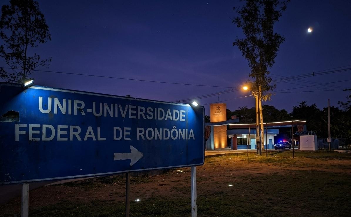 NA BR-364: Vigilante é rendido, amarrado e tem arma e colete roubados no campus da UNIR 