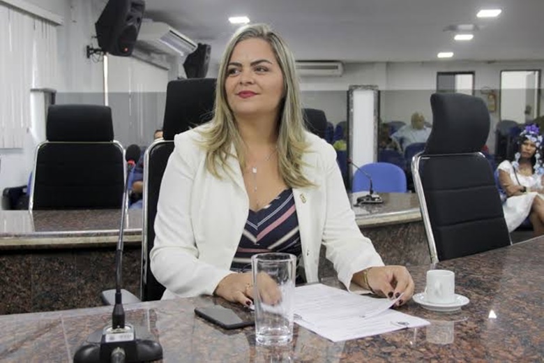 CÂMARA DE VEREADORES: Ada Dantas é oficializada candidata a vereadora de Porto Velho