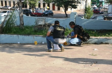 UNIR – PF realiza varredura para buscar bombas que teriam sido arremessadas no estacionamento  