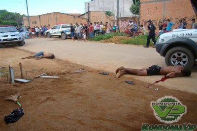 Homem mata desafeto, ataca policiais e acaba morto  