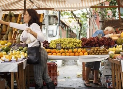 Inflação de alimentos deve superar 11% em 2016