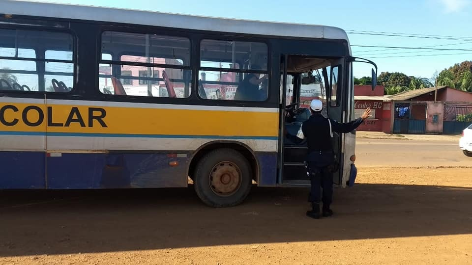 OPERAÇÃO:  PM, PRF e MP apreendem ônibus escolares em Porto Velho