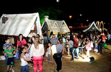 Primeira-dama promove passeio com crianças tuteladas pela Prefeitura