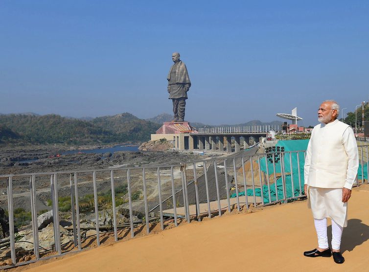 GIGANTE: Índia inaugura a estátua mais alta do mundo