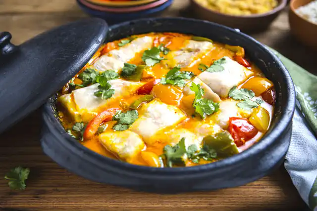 DELÍCIA: Aprenda a fazer moqueca rápida de peixe 