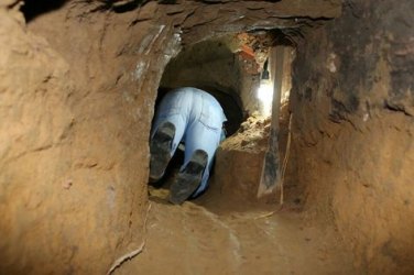 Bando escava túnel e rouba Banco do Brasil no AM