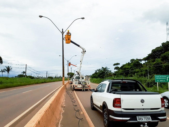 PORTO VELHO: Prefeitura constrói rede de iluminação pública entre Faculdade Faro e Bairro Novo