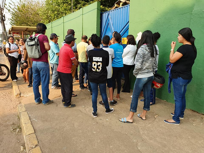 SEM AULA/VÍDEO: Escola Duque de Caxias permanece interditada pelo Corpo de Bombeiros