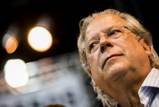 Dirceu não tem idoneidade para advogar, decide OAB