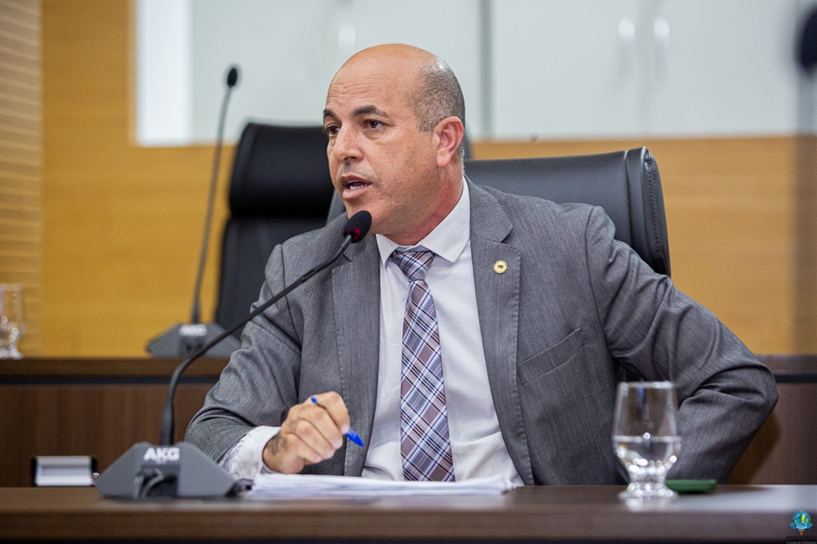 ISMAEL CRISPIN: Deputado faz alerta sobre embargos do Ibama a produtores de RO por 'dedução'