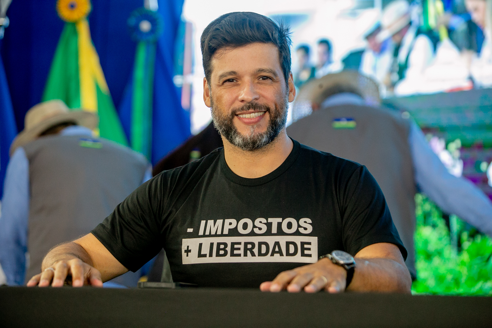DELEGADO CAMARGO: Deputado cobra revisão da cobrança de ICMS sobre energia solar em Rondônia