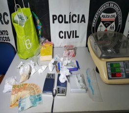 DENARC apreende traficante com um quilo e meio de cocaína