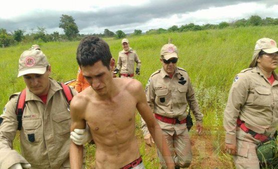 Bombeiros encontram rapaz perdido em mata na área rural 