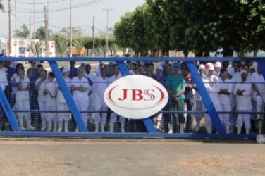 Aviso de greve dos trabalhadores da empresa JBS