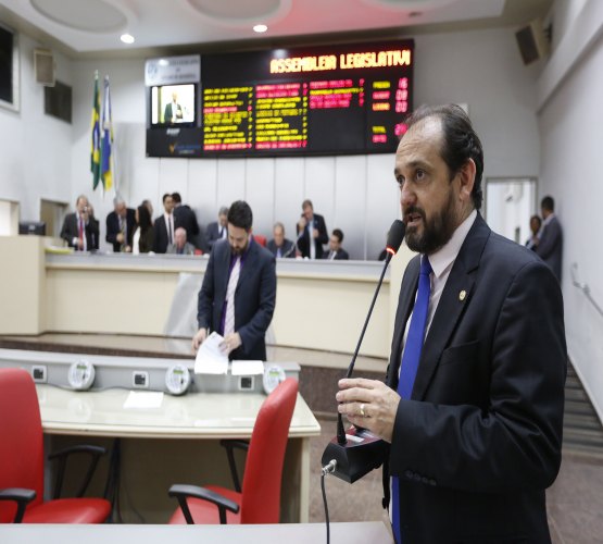 Laerte Gomes destaca aprovação do programa Refaz