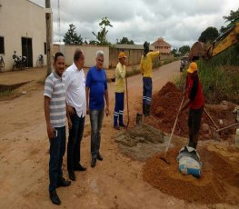 SEMOB atende pedido de Da Silva do SINTTRAR e rua ganha pavimentação