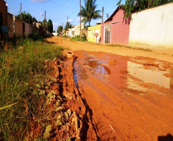 BURAQUEIRA – Comunidade clama por reparos em ruas de Porto Velho