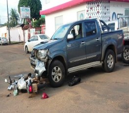 Acidente em cruzamento da capital deixa motociclista ferido