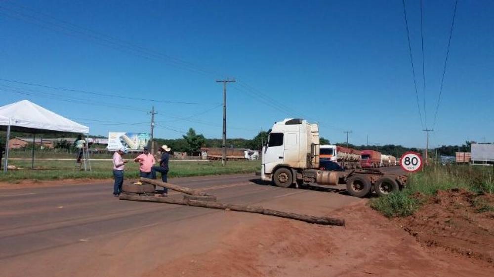 ÁUDIO: Caminhoneiro anuncia bloqueio de estrada e chama rondonienses de “frouxos”