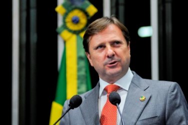 STF recebe denúncia contra senador Acir Gurgacz por suposto estelionato