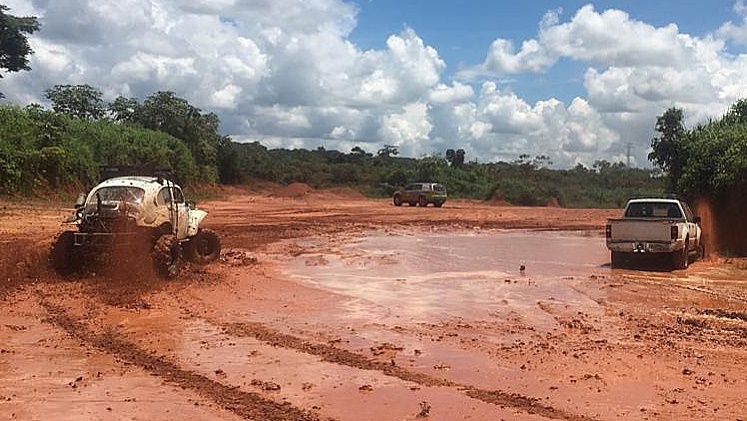 JEEP CLUBE: Trilha da Solidariedade arrecada alimentos para necessitados em PVH