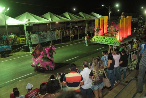 CARNAVAL - Festa de aniversário do GRESS Zona Leste