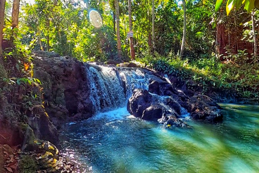 VERÃO NA AMAZÔNIA: Cachoeirinha do Toninho é um oásis refrescante em Porto Velho