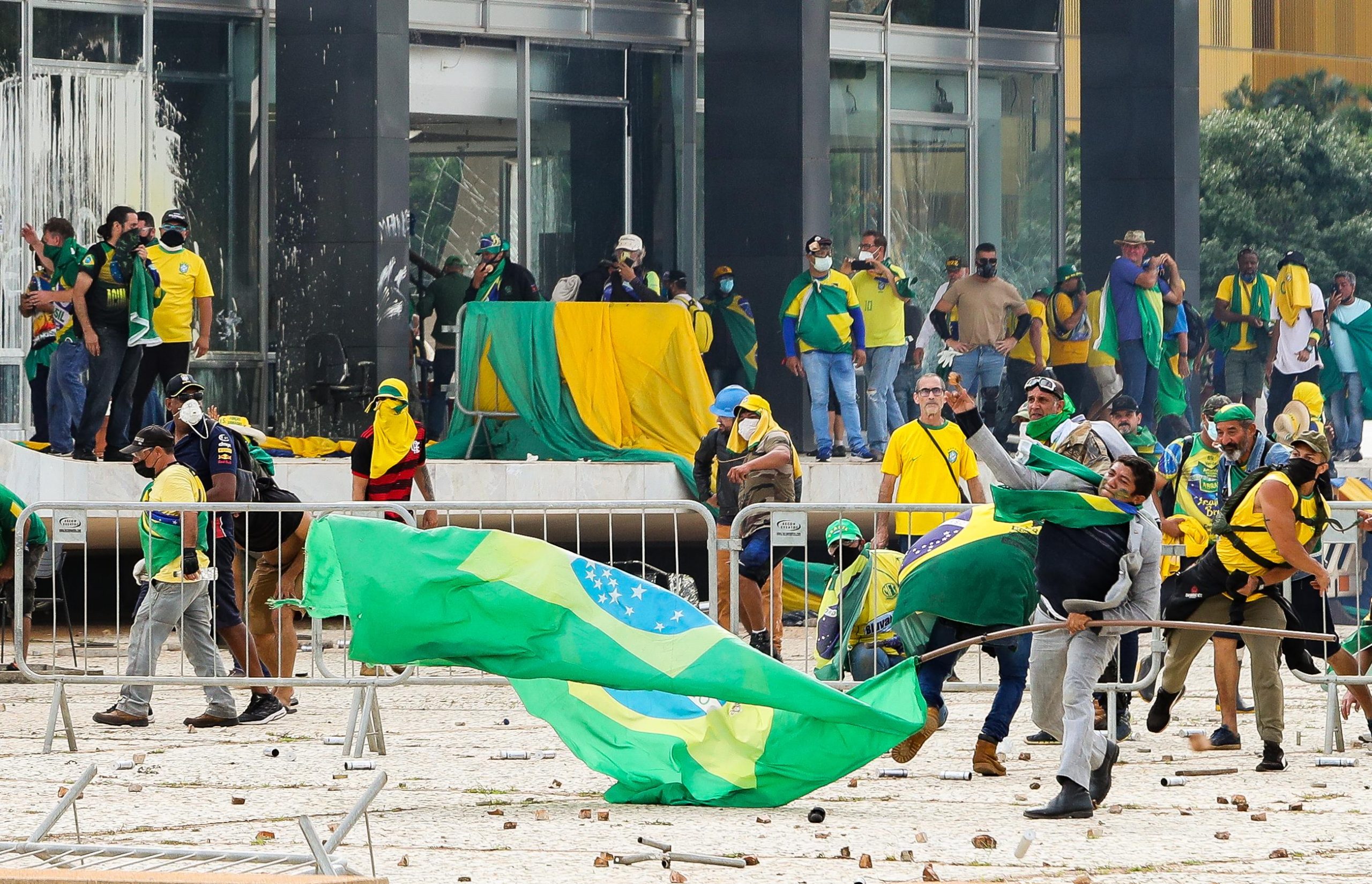 BADERNEIROS: STF continua julgamentos de vândalos e rondonienses devem ser os próximos