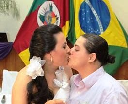 Casamento gay em Centro de Tradições Gaúchas causa polêmica no Sul