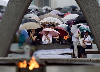 Hiroshima relembra 71 anos da bomba atômica
