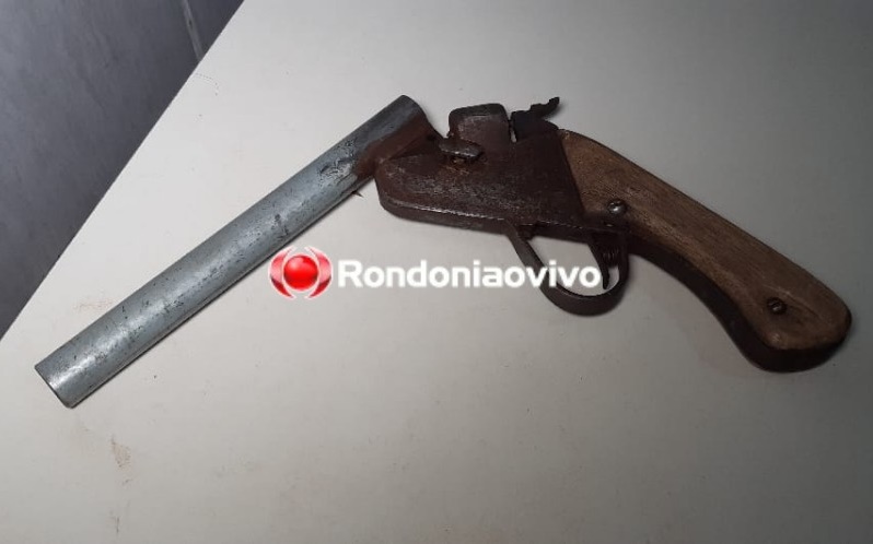 'SORTE': Dupla é presa com arma e diz que tinha acabado de encontrar na rua