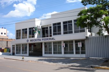 Delegacia da Receita Federal informa sobre buscas de pendências 