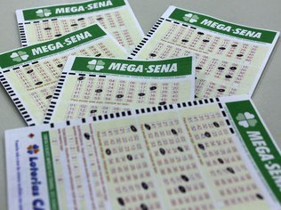 Mega-Sena sorteia segundo maior prêmio da história na quarta-feira