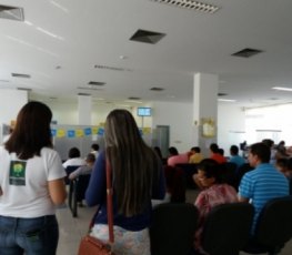 Cliente que passar 30 minutos em fila de banco receberá R$ 1 mil em Rondônia 