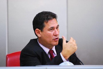 Maurão de Carvalho reivindica implementos agrícolas para Primavera de Rondônia