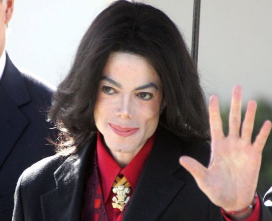 Fãs veem Michael Jackson em foto postada pela filha do cantor