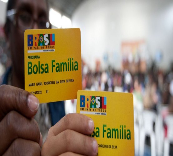 Beneficiários do Bolsa Família são convocados para atualizar cadastro