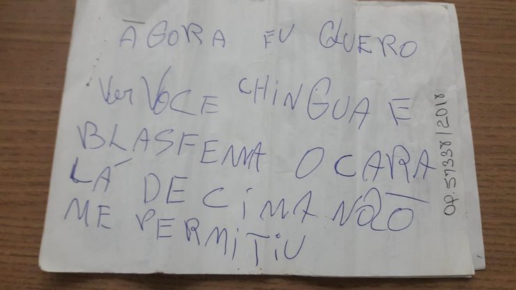 Ladrão faz refeição durante furto a residência e foge deixando carta misteriosa