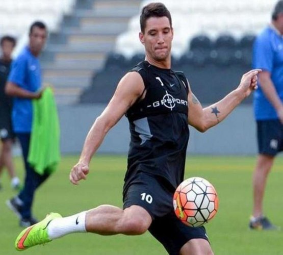 Vasco mira contratação de Thiago Neves e destaque da Série C