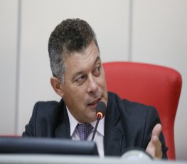 Deputado indica reforma e manutenção da delegacia de Polícia Civil