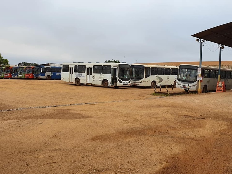 PARADOS: Trabalhadores do transporte coletivo entram em greve em Porto Velho