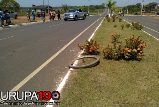 Acidente entre caminhonete e bicicleta deixa um ferido