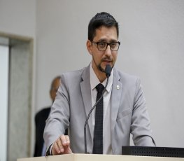 Anderson do Singeperon tem projeto em homenagem à Lúcia Tereza aprovado na ALE