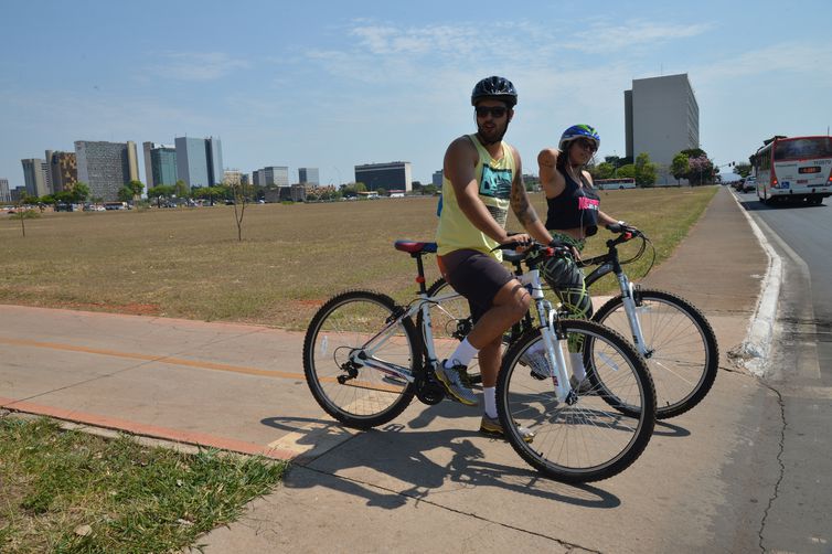 MOBILIDADE URBANA: Programa do governo estimula uso da bicicleta no Brasil