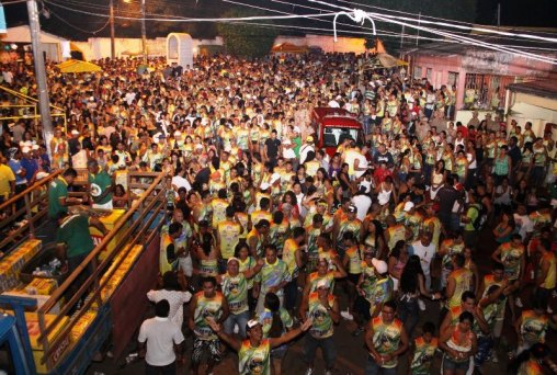 Carnaval 2016 - Até que a Noite Vire Dia realiza último ensaio