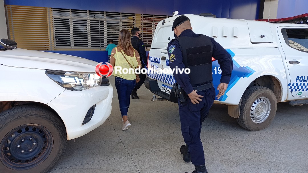 CRIME ELEITORAL: Mulher é presa comprando votos por R$ 100 na frente de escola