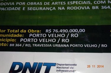 CENA DA CIDADE - Equívocos na placa de anúncio da obra do viaduto do Trevo do Roque 